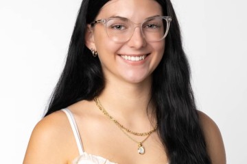 Alivia-PixPlaza-1205