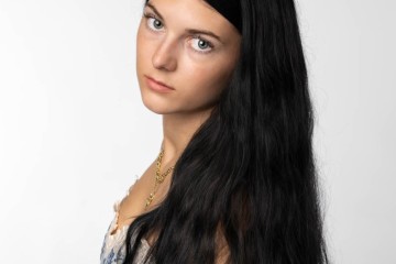 Alivia-PixPlaza-1209